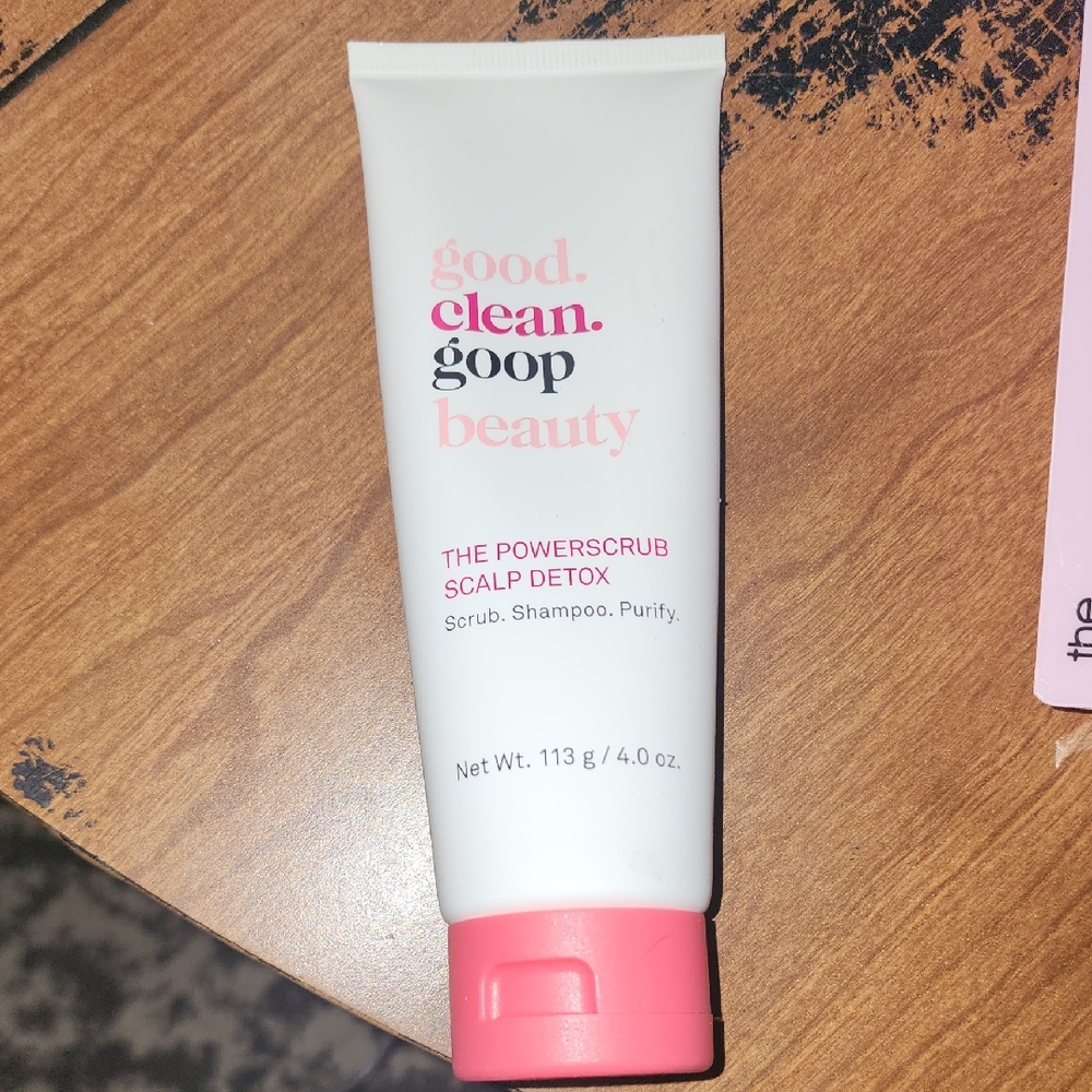 The Good Clean Goop Beauty The Powerscrub Scalp Detox Purifying Shampoo 4 oz